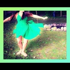 Green infinity dress
